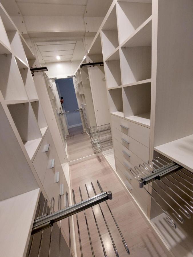 Moderno Y Centrico Piso En Appartement *