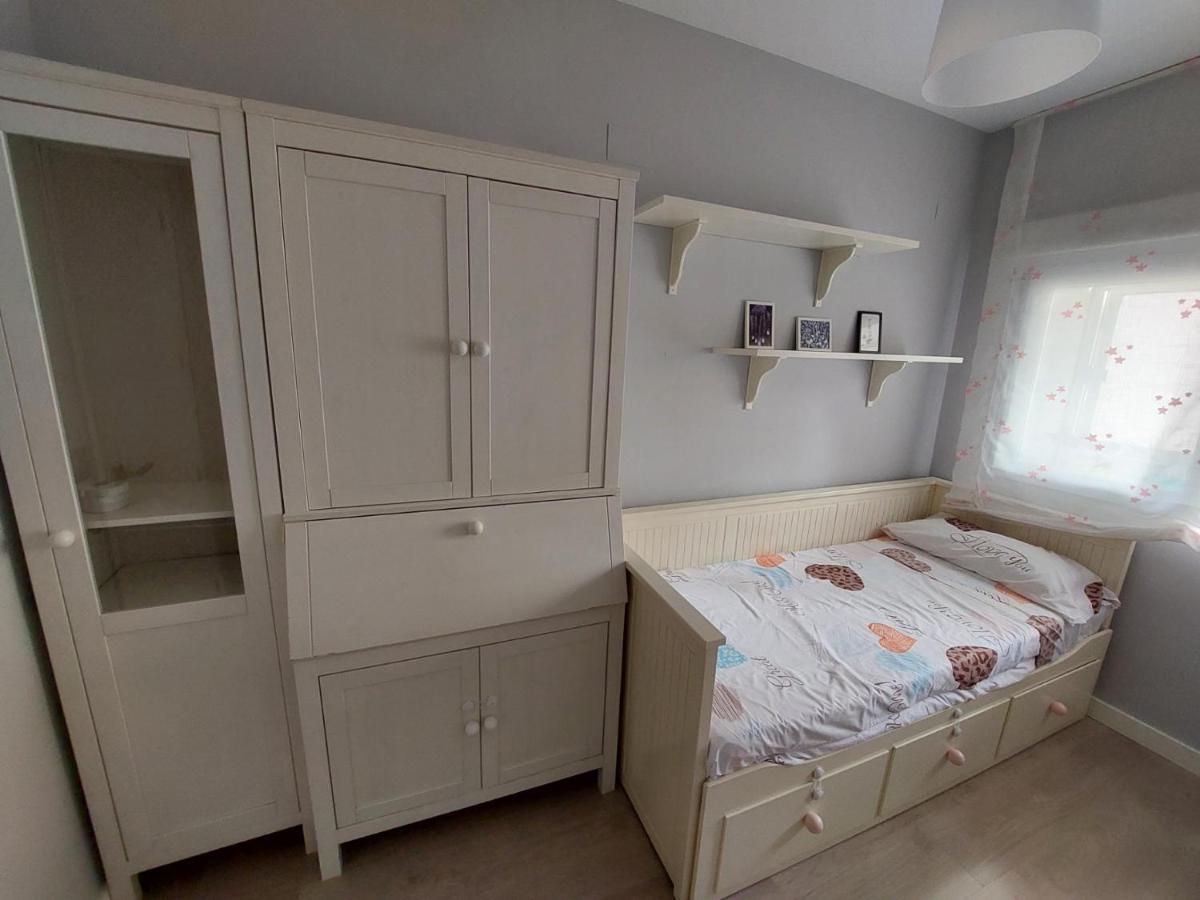 Moderno Y Centrico Piso En Apartment *