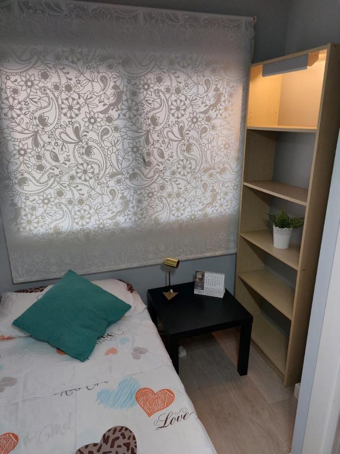 Moderno Y Centrico Piso En Apartment